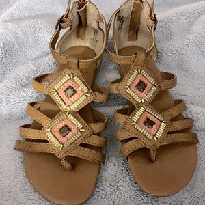 Hardly worn jellypop little girl sandals
